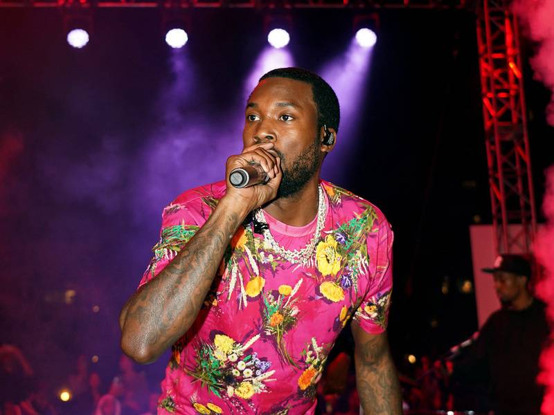 Meek Mill Bails On Performance At UMass Blarney Blowout ...