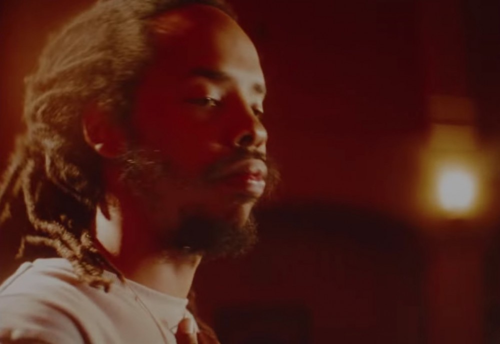 Earl Sweatshirt in the new video for his song with Alchemist, "Loose Change"